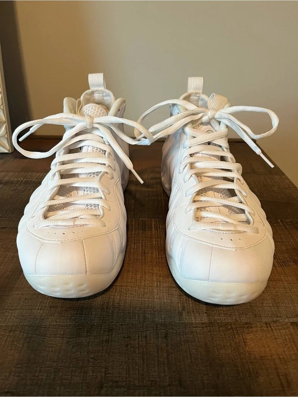 Nike Air Foamposite One Triple White HJ5195-100‎ Men's Size 9